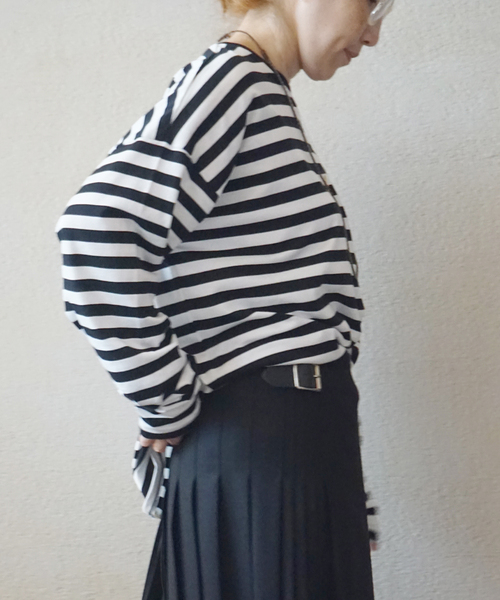 JOURNAL STANDARD LUXE（ジャーナルスタンダード　ラックス）の「テンジクボーダー CN-Big-プルオーバー（Tシャツ/カットソー・レディース・グレー/ブラック・FREE）」の4枚目の写真