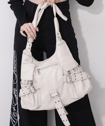 me+em select（ミームセレクト）の「【 多ポケットで収納力抜群 】３連ベルテッド多ポケットフェイクレザーショルダーバッグ ／ Three belted multi pocket fake leather shoulder bag（ショルダーバッグ）」