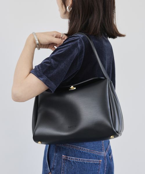 VERMEIL par iena（ヴェルメイユパーイエナ）の「THEMOIRE テモワール Bag EUDORA（ショルダーバッグ・レディース・ベージュ/ブラック・FREE）」の3枚目の写真