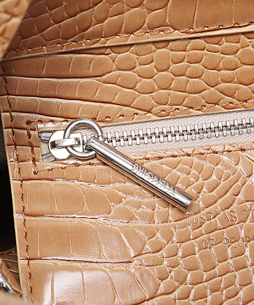 VERMEIL par iena（ヴェルメイユパーイエナ）の「THEMOIRE テモワール Bag EUDORA（ショルダーバッグ・レディース・ベージュ/ブラック・FREE）」の19枚目の写真