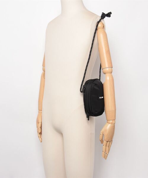 KLON（クローン）の「KLON BEANS MULTI SHOULDER POUCH（ショルダーバッグ・レディース・ブラック・FREE）」の14枚目の写真
