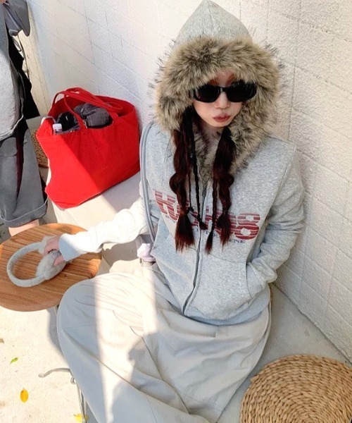 セール】裏チェック柄ファーフードジップアップパーカー（パーカー