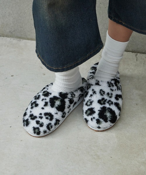 THE NORTH FACE（ザノースフェイス）の「日本未発売 THE NORTH FACE/ザ・ノースフェイス MULE FLEECE ふわふわボアフリース ミュール（スリッポン・レディース・ブラウン/オリーブ/レオパード・23/24）」の7枚目の写真