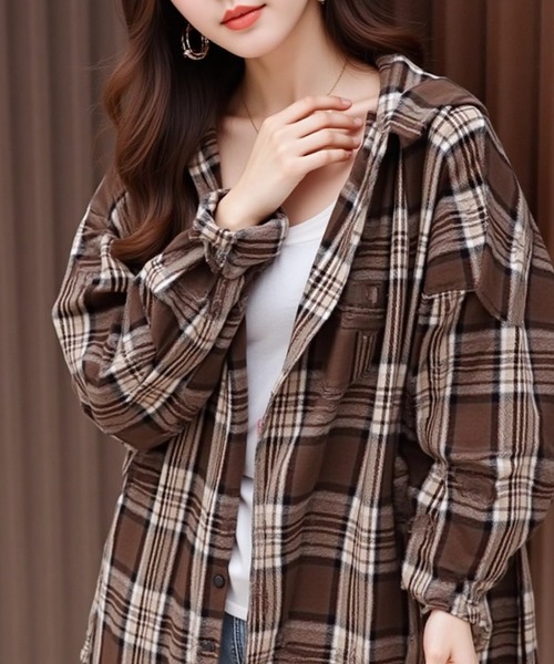 cammie(キャミー)の「フード付きチェックシャツ(シャツ/ブラウス・レディース・ブルー/レッド/ブラウン・M/L)」の5枚目の写真