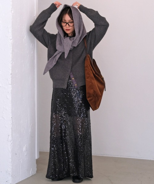 AKTE（アクテ）の「スパンコールロングスカート（スカート・レディース・シルバー/ブラック・FREE/TALL）」の7枚目の写真