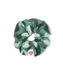 A BATHING APE（アベイシングエイプ）の「CAMO SCRUNCHIE（シュシュ）」
