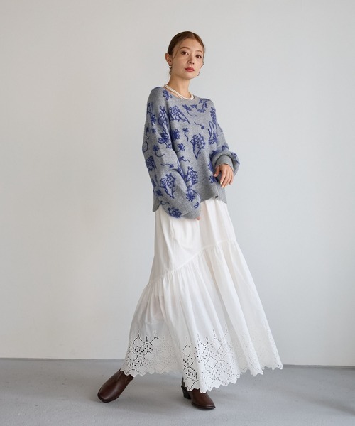 BAYFLOW（ベイフロー）の「[バランスの取りやすい短丈]フラワージャガードニット（ニット/セーター・レディース・ブラック/グレー/レッド・FREE）」の6枚目の写真