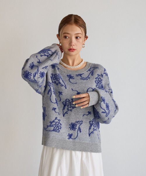 BAYFLOW（ベイフロー）の「[バランスの取りやすい短丈]フラワージャガードニット（ニット/セーター・レディース・ブラック/グレー/レッド・FREE）」の8枚目の写真