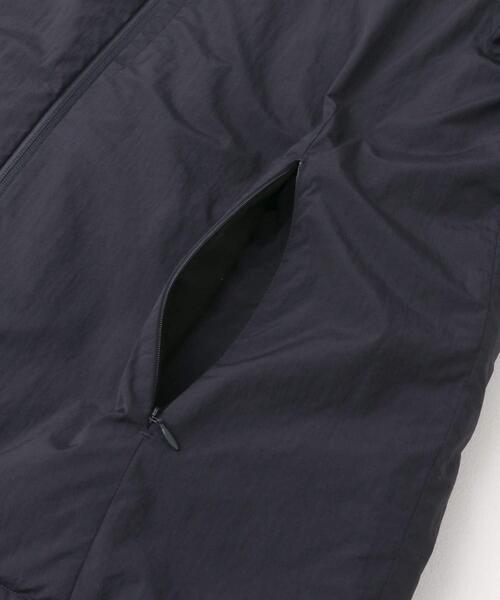URBAN RESEARCH ROSSO MEN(アーバンリサーチロッソメン)の「3H Dry Fabric パファーブルゾン(ブルゾン・メンズ・ネイビー/ブラック・LARGE/MEDIUM/X-LARGE)」の4枚目の写真