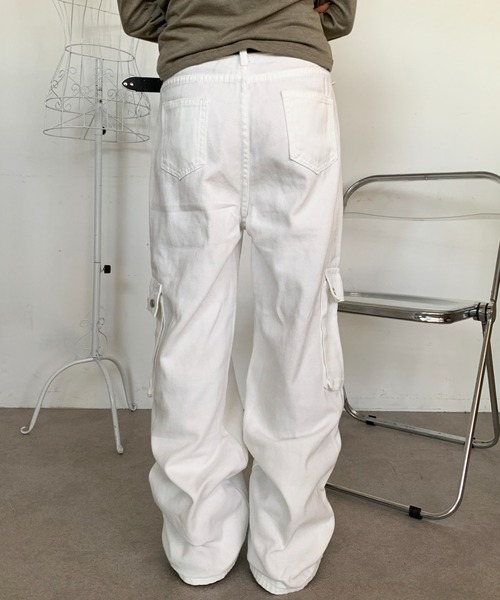 lilful（リルフル）の「シンプルワイドカーゴパンツ（カーゴパンツ・レディース・ホワイト・M/L）」の17枚目の写真