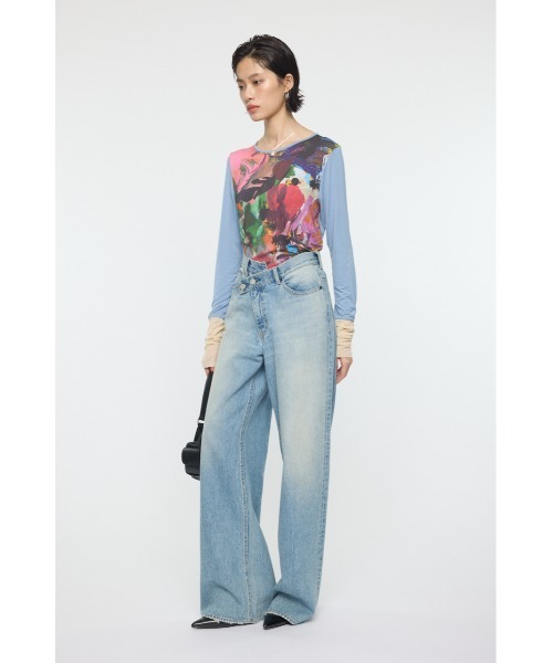 PROJECT U（プロジェクトユー）の「PU ABSTRACT CREW トップス（Tシャツ/カットソー・レディース・ライトブルー・FREE）」の4枚目の写真