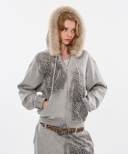 WISH FOR EVER(ウィッシュフォーエバー)の「ZEBRA & LEOPARD PRINT FAKE FUR ZIP HOODIE / ゼブラ&レオパードプリントフェイクファージップフーディ(パーカー・メンズ・グレー/ブラック・LARGE/MEDIUM/SMALL)」の15枚目の写真