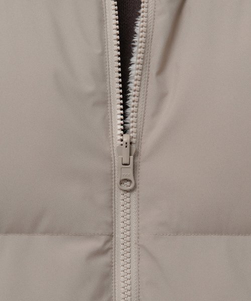 MUSINSA STANDARD（ムシンサスタンダード）の「デイリープファーリバーシブルフリースショートダウンジャケット[ダスティベージュ/クリーム]（ダウンジャケット/コート・メンズ・その他・SMALL/MEDIUM/LARGE/X-LARGE/XX-LARGE）」の5枚目の写真