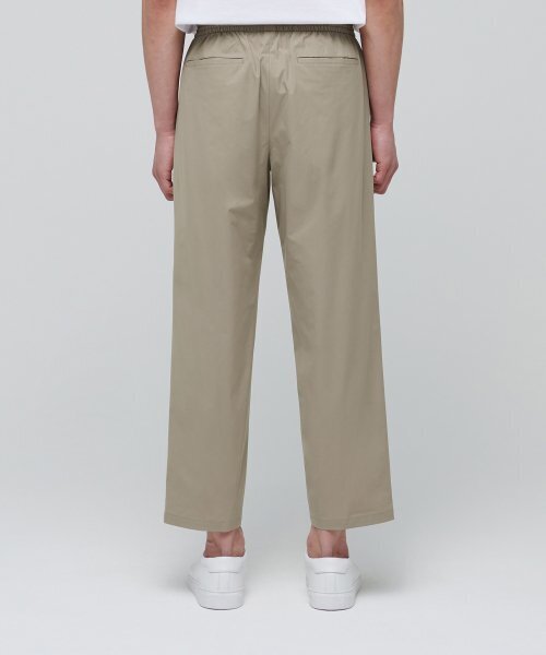 MUSINSA STANDARD(ムシンサスタンダード)の「オールマイティパンツ【ダスティベージュ】(スウェットパンツ・メンズ・その他・30/26/28/38/36/34/32)」の2枚目の写真