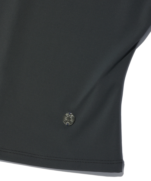 YOUHEE(ユヒ)の「BASIC BOAT NECK SLEVELESS CHARCOAL(Tシャツ/カットソー・レディース・その他・SMALL/MEDIUM)」の6枚目の写真