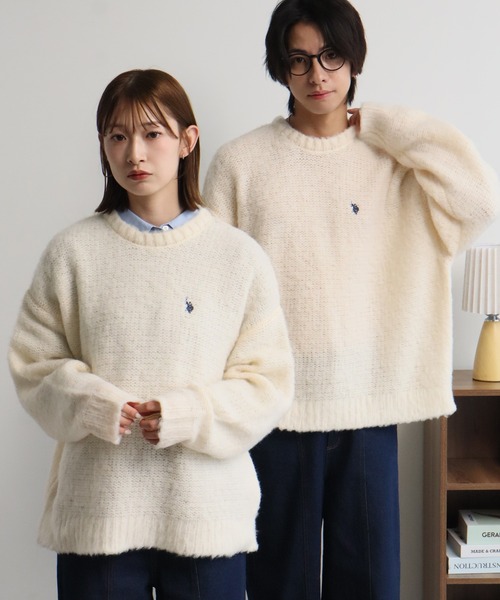 U.S. POLO ASSN.(ユーエスポロアッスン)の「【U.S. POLO ASSN./ユーエスポロアッスン】別注 ロゴ刺繍 ふわふわシャギー ニット(ニット/セーター・メンズ・ネイビー/レッド/ブラック/オフホワイト/グレー/ブルー/ピンク・M/L/LL/S)」の2枚目の写真