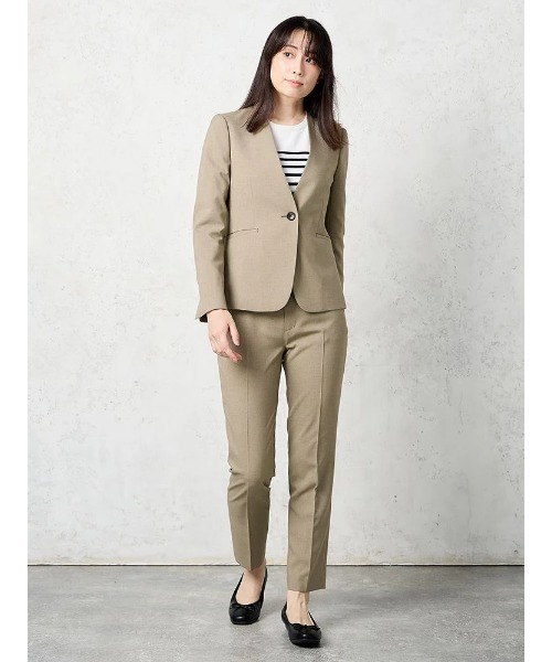 Perfect Suit FActory(パーフェクトスーツファクトリー)の「杢調プレーンスーツ ノーカラージャケット グレー/カーキ(カーキー)【マシンウォッシャブル】(ノーカラージャケット・レディース・グレー/カーキ・7号/9号/11号/13号)」の8枚目の写真