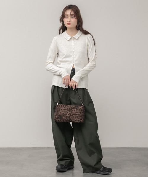 HEILIS（ヘイリス）の「ネップリブポロカットソー / 長袖 トップス ネップ ポロシャツ 春服 秋服 冬服 韓国 ノームコア カジュアル シンプル アイボリー ホワイト グレー 白（ポロシャツ・レディース・グレー/アイボリー・FREE）」の8枚目の写真