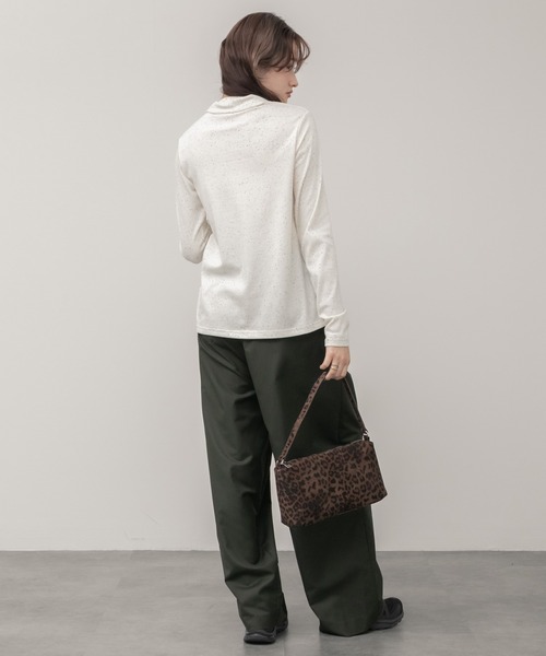 HEILIS（ヘイリス）の「ネップリブポロカットソー / 長袖 トップス ネップ ポロシャツ 春服 秋服 冬服 韓国 ノームコア カジュアル シンプル アイボリー ホワイト グレー 白（ポロシャツ・レディース・グレー/アイボリー・FREE）」の10枚目の写真