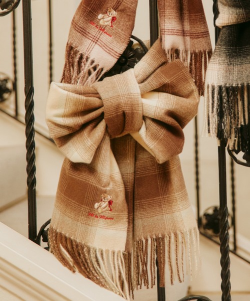 BEARシリーズ＞Holidayベア刺繍チェックストール ギフト/プレゼント