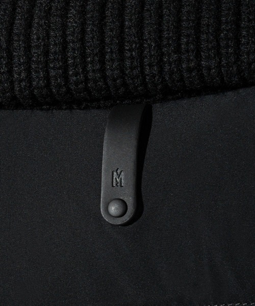 Mackage(マッカージュ)の「Mackage FOXY Mixed Media Jacket マッカージュ フォクシー ミクスト メディア ダウンジャケット(ダウンジャケット/コート・レディース・ブラック・MEDIUM/SMALL)」の14枚目の写真