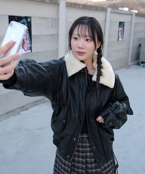 LADY VOLUME（レディーボリューム）の「SHEARING VINTAGE WASHED LEATHER PADDING_BLACK（ダウンジャケット/コート・レディース・その他・FREE）」の17枚目の写真