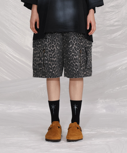 SAINTPAIN(セイントペイン)の「SPレオパードカーゴバミューダパンツブラウン(その他パンツ・レディース・その他・MEDIUM/LARGE)」の3枚目の写真