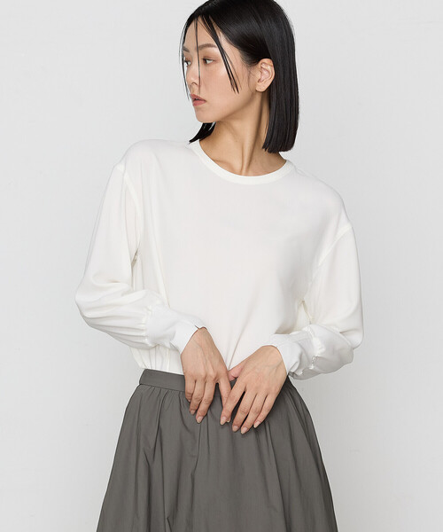 K.T KIYOKO TAKASE(キヨコタカセ)の「〔 Sサイズ 〕 ストレッチバックサテン梨地 ラウンドネックプルオーバー(シャツ/ブラウス・レディース・オフホワイト・5号)」の5枚目の写真