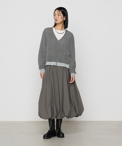 K.T KIYOKO TAKASE(キヨコタカセ)の「〔 Sサイズ 〕 ストレッチバックサテン梨地 ラウンドネックプルオーバー(シャツ/ブラウス・レディース・オフホワイト・5号)」の8枚目の写真