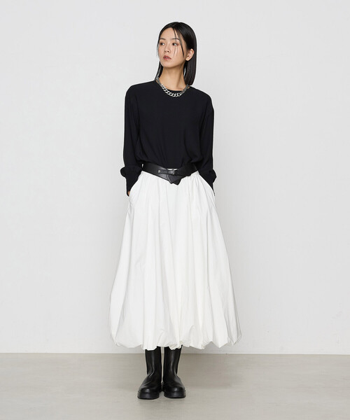 K.T KIYOKO TAKASE(キヨコタカセ)の「〔 Sサイズ 〕 ストレッチバックサテン梨地 ラウンドネックプルオーバー(シャツ/ブラウス・レディース・オフホワイト・5号)」の11枚目の写真