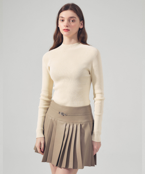 LORDLOAR(ロードロアル)の「フェイクレザー プリーツスカート ベージュ(スカート・レディース・その他・MEDIUM/LARGE/X-SMALL/SMALL)」の5枚目の写真