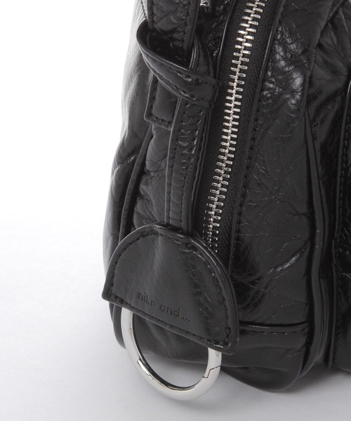 niko and...（ニコアンド）の「《500mlボトル収納可能》ウォッシュフロントポケットショルダーバッグ（ショルダーバッグ・レディース・その他1/ブラック/ダークブラウン・0）」の16枚目の写真