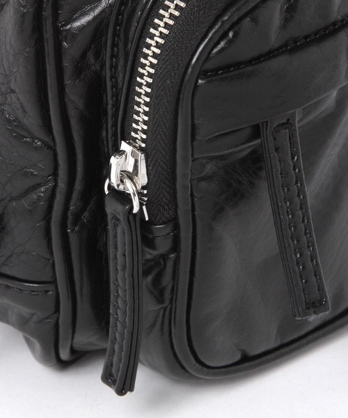 niko and...（ニコアンド）の「《500mlボトル収納可能》ウォッシュフロントポケットショルダーバッグ（ショルダーバッグ・レディース・その他1/ブラック/ダークブラウン・0）」の17枚目の写真