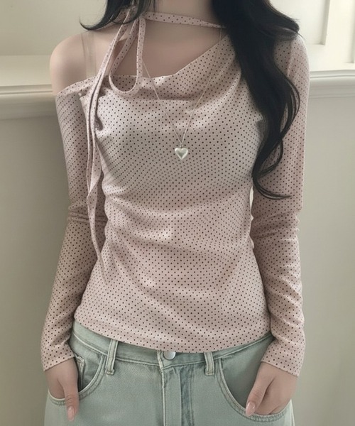 Nia（ニア）の「Nia(ニア)/チョーカーリボン　ドットワンショルダー長袖カットソー（Tシャツ/カットソー・レディース・ピンク/アイボリー・MEDIUM/SMALL）」の2枚目の写真