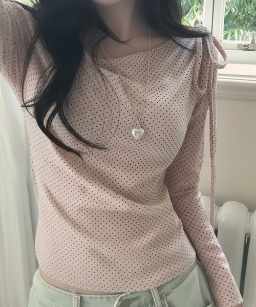 Nia（ニア）の「Nia(ニア)/チョーカーリボン　ドットワンショルダー長袖カットソー（Tシャツ/カットソー・レディース・ピンク/アイボリー・MEDIUM/SMALL）」の8枚目の写真
