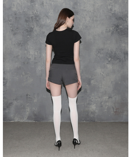 MAGORENSEOUL（マゴレンソウル）の「ADORE ME スリムフィットTシャツ ブラック（Tシャツ/カットソー・レディース・その他・FREE）」の7枚目の写真