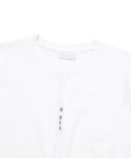 EPISODE UNTITLED(エピソードアンタイトルド)の「POINT SNAP OPEN CUT T-SHIRT_WHITE(Tシャツ/カットソー・レディース・その他・2/3)」の3枚目の写真