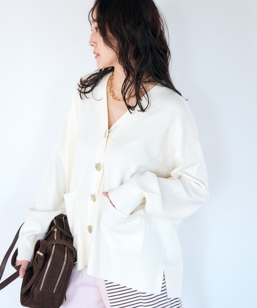 Elura(エルーラ)の「毛玉しらずVカーデ/636918(カーディガン/ボレロ・レディース・ブラック・FREE)」の2枚目の写真