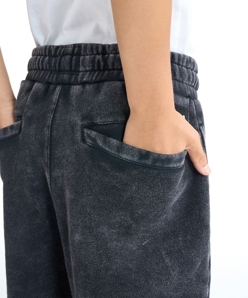 DC(ディーシー)の「DC/ディーシー ハーフパンツ 26 KD HIDDEN SHORT YWS261507(その他パンツ・キッズ・ブラック/ベージュ・140cm/130cm/120cm/160cm/150cm)」の4枚目の写真