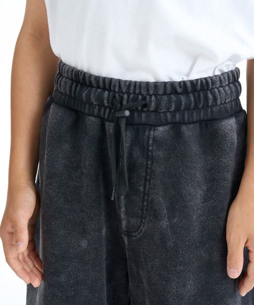 DC(ディーシー)の「DC/ディーシー ハーフパンツ 26 KD HIDDEN SHORT YWS261507(その他パンツ・キッズ・ブラック/ベージュ・140cm/130cm/120cm/160cm/150cm)」の5枚目の写真
