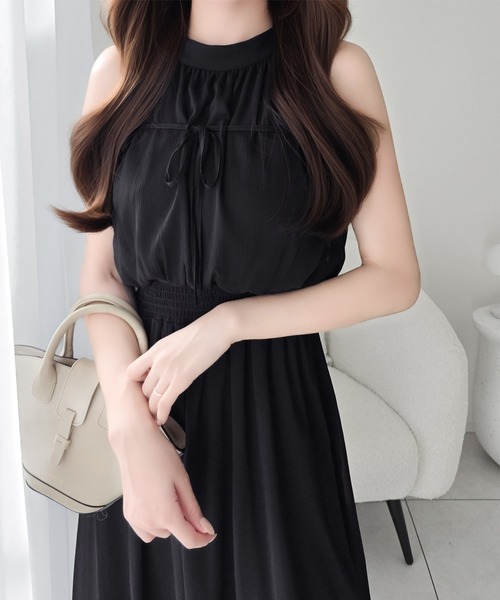 mily bilet(ミウィビレット)の「【mily bilet】女性らしさを引き立てるディテールが魅力。アメスリ リボンタイワンピース (ロング丈)(ワンピース・レディース・ブラック系1/アイボリー系1/ブラック/ドット・LARGE/MEDIUM/SMALL/X-LARGE)」の6枚目の写真