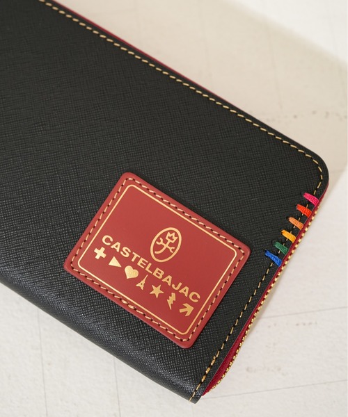 CASTELBAJAC(カステルバジャック)の「【CASTELBAJAC / カステルバジャック】 ソート X'mas限定カラー/ラウンドロングウォレット(財布・メンズ・ブラック×レッド・FREE)」の2枚目の写真