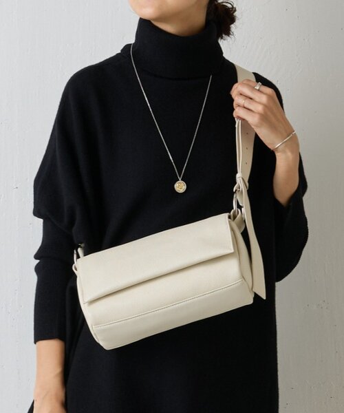 レザーボディバッグ（ショルダーバッグ）｜BEARDSLEY（ビアズリー）の