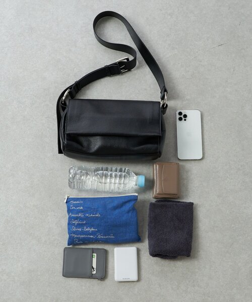 新品 BEARDSLEY レザーボディバッグ ブラック レザーボディバッグ（ショルダーバッグ）｜BEARDSLEY（ビアズリー）の