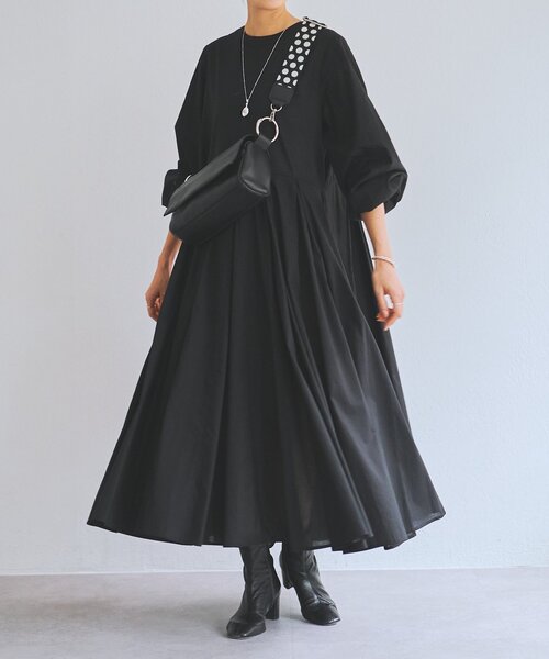 BEARDSLEY（ビアズリー）の「《本革》レザーボディバッグ（ショルダー