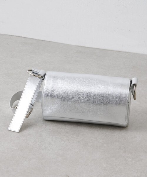 本革》レザーボディバッグ（ショルダーバッグ）｜BEARDSLEY