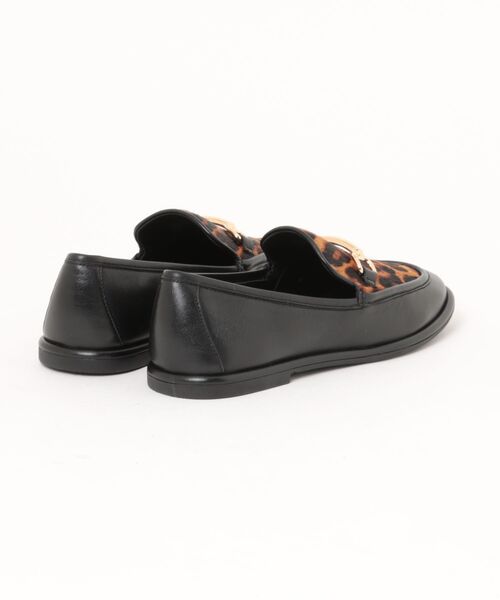 MICHAEL KORS(マイケルコース)の「CARSON ローファー(ローファー・レディース・ベージュ系・8/7.5/7/6.5/6/5.5/9/8.5/5)」の2枚目の写真