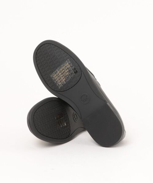 MICHAEL KORS(マイケルコース)の「CARSON ローファー(ローファー・レディース・ベージュ系・8/7.5/7/6.5/6/5.5/9/8.5/5)」の3枚目の写真