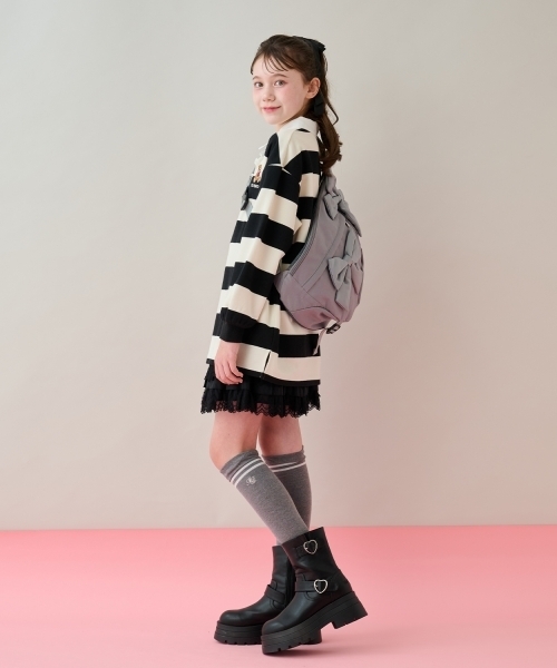 mezzo piano Junior(メゾピアノジュニア)の「【撥水】リボンワンショルダーボディバッグ(バックパック/リュック・キッズ・グレー/ブラック・F)」の4枚目の写真