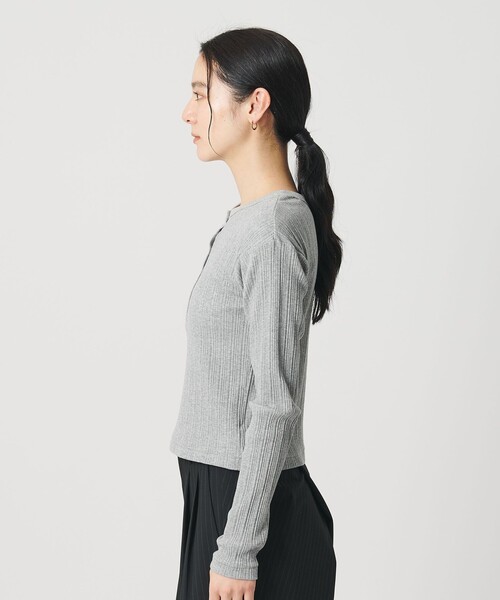 BEAUTY&YOUTH UNITED ARROWS（ビューティーアンドユースユナイテッドアローズ）の「【WEB限定】ランダムリブ ヘンリーネック スナッププルオーバー（Tシャツ/カットソー・レディース・グレー系/ネイビー/ライトピンク/ベージュ・FREE）」の5枚目の写真